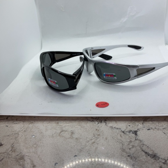 Men’s polarized floating sunglasses - Picture 2 of 2